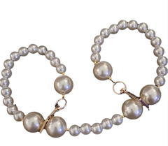 SM Pearl handcuffs